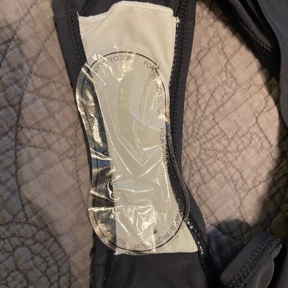 Ocean Pacific one piece long sleeved swimsuit - Picture 7 of 7